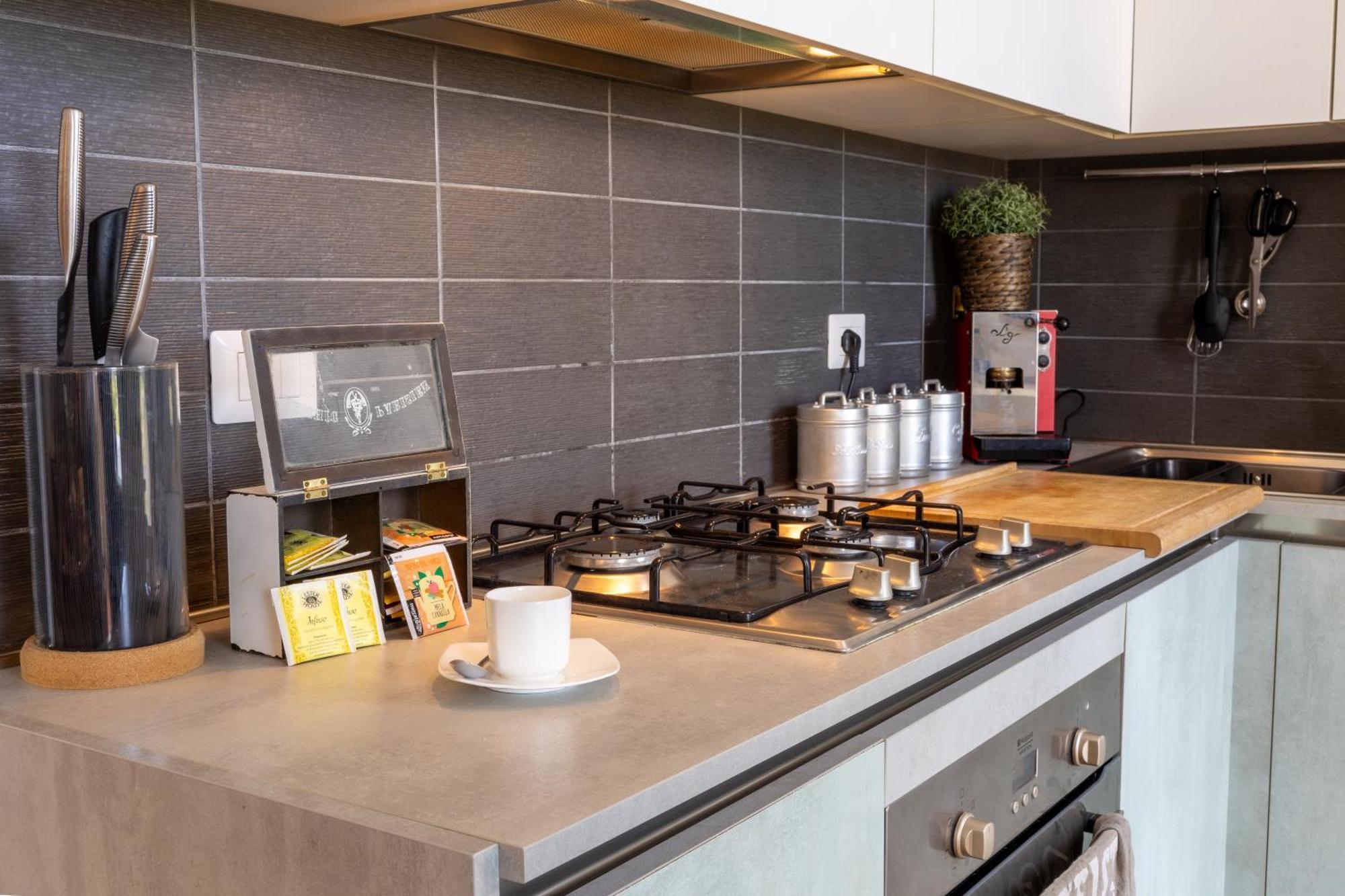 Belvedere Modern Apartment Con Parcheggio Gratuito Roma Exterior foto
